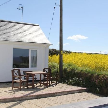 Ferienwohnung The Old Dairy, Land'S End, Sennen Exterior foto